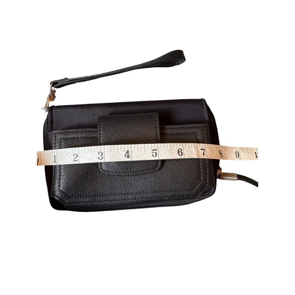 Baggallini Black Wristlet Wallet Zipper & Snap Closure RFID Organizer